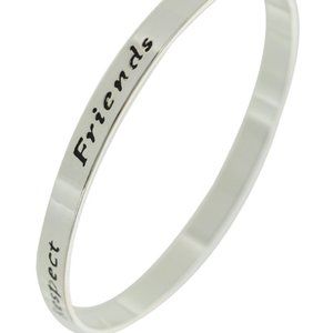 3/$15 ANTIQUE SILVER TONE FRIENDS BANGLE BRACELET
